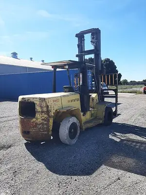 USED 2005 HYSTER H155XL2  – 15500 LB. PNEUMATIC FORKLIFT
