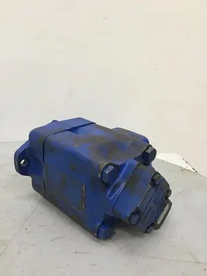 USED VICKERS 4520V60A11