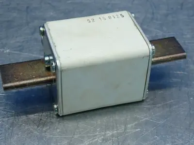 Used SIEMENS 3NE12242 Fuses Ohio US | HGR 24 #1150572