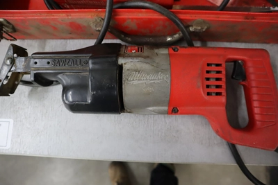 Used MILWAUKEE 6508 Air Tools, DC Electrical Tools & Accessories Minnesota US | Machinesused.com #1383996