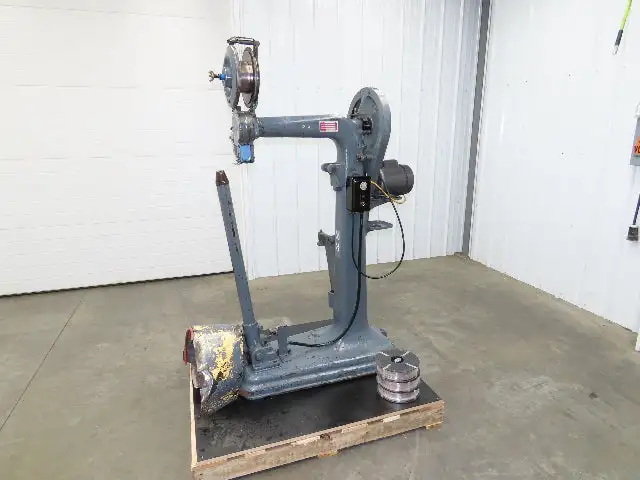 Used ACME _UNKNOWN_ Conversion Line Stitchers Indiana US | Arrow Industrial #615942