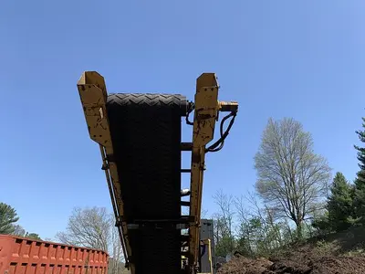 USED 2002 VERMEER 365