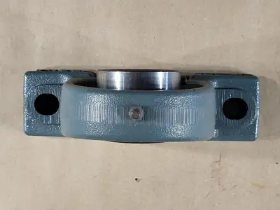 USED NTN UC211-203