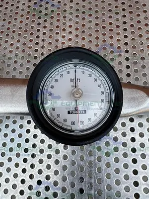 USED TOHNICHI DB100F-4A DIAL INDICATING TORQUE WRENCH W/ DA-06 CAP RING 45 FT./LBS