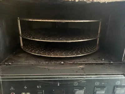 Doyon Model FPR3 - 3 Rotating Deck Pizza Oven - 208V 1 PhaseDoyon Model FPR3 - 3 Rotating Deck Pizza Oven - 208V 1 Phase