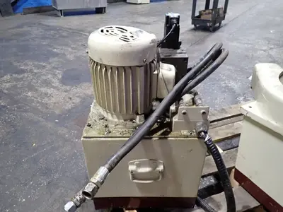 USED CHEVALIER FSG3A818