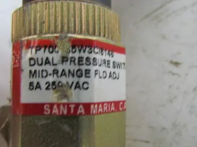 Wasco TP700-35W3C/8146 29331-1 Dual Pressure Switch 30 PSI Max 5 Amp 250 VAC
