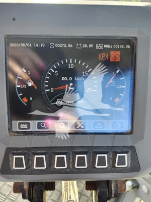 USED 2021 XCMG CV83PDU