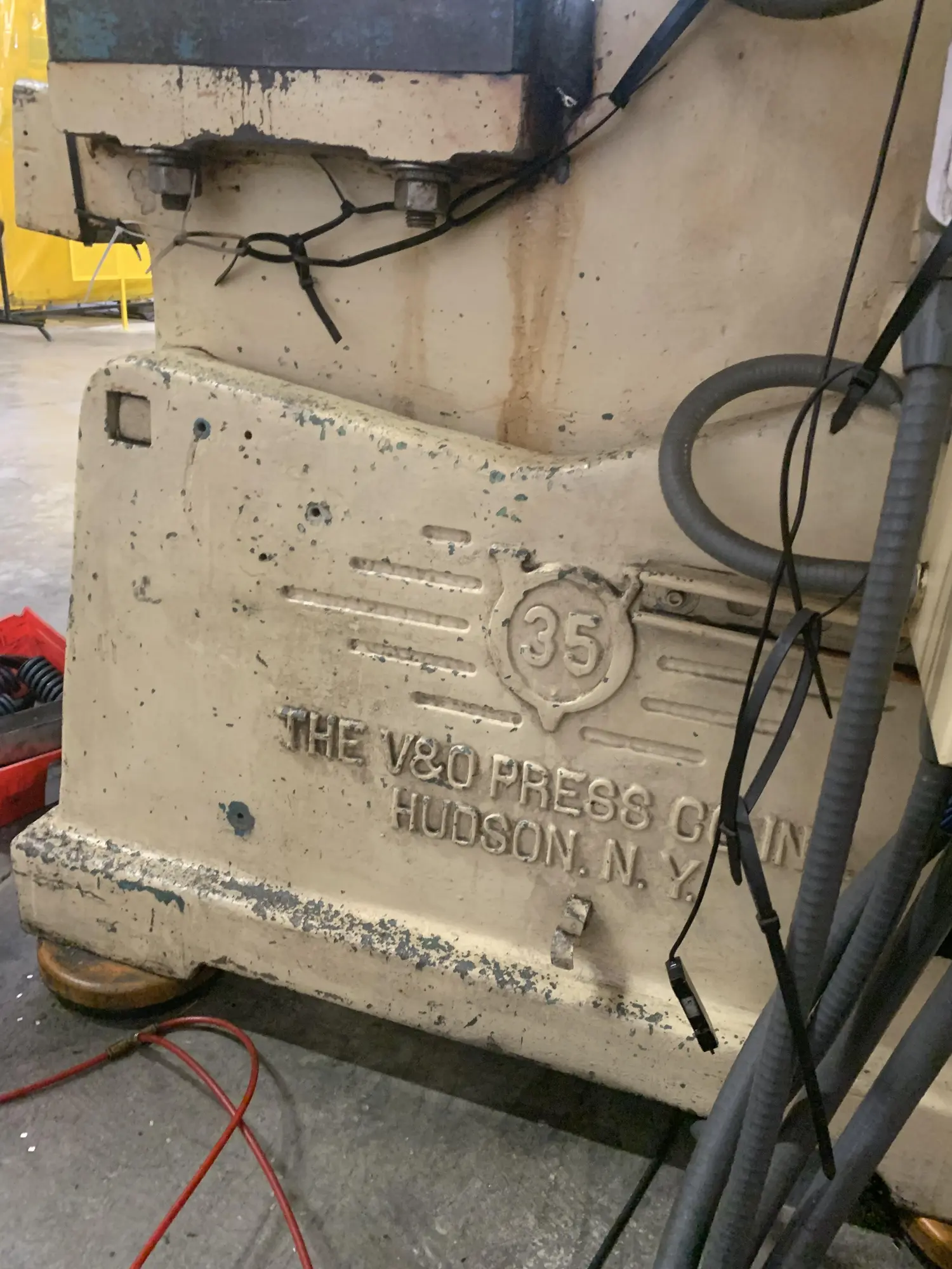 USED V&O ........................ 35ST