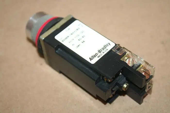 Used ALLEN BRADLEY 800MR-16HX2BS Relays & Switches Michigan US | Ideal Machinery #585168