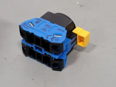 USED IDEC HW1S-3T20