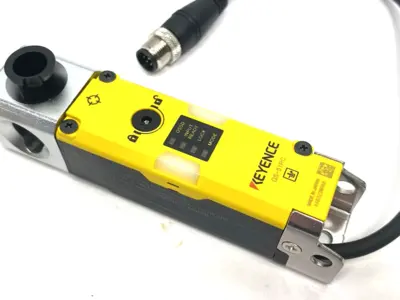 New | in-Stock KEYENCE Power-to-Release Safety Interlock Switch Standard Type PNP M12 Relays & Switches Michigan US | Maverick Industrial Sales #1443024