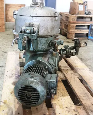 Westfalia OTA 2-00-066 oil purifier, SS.