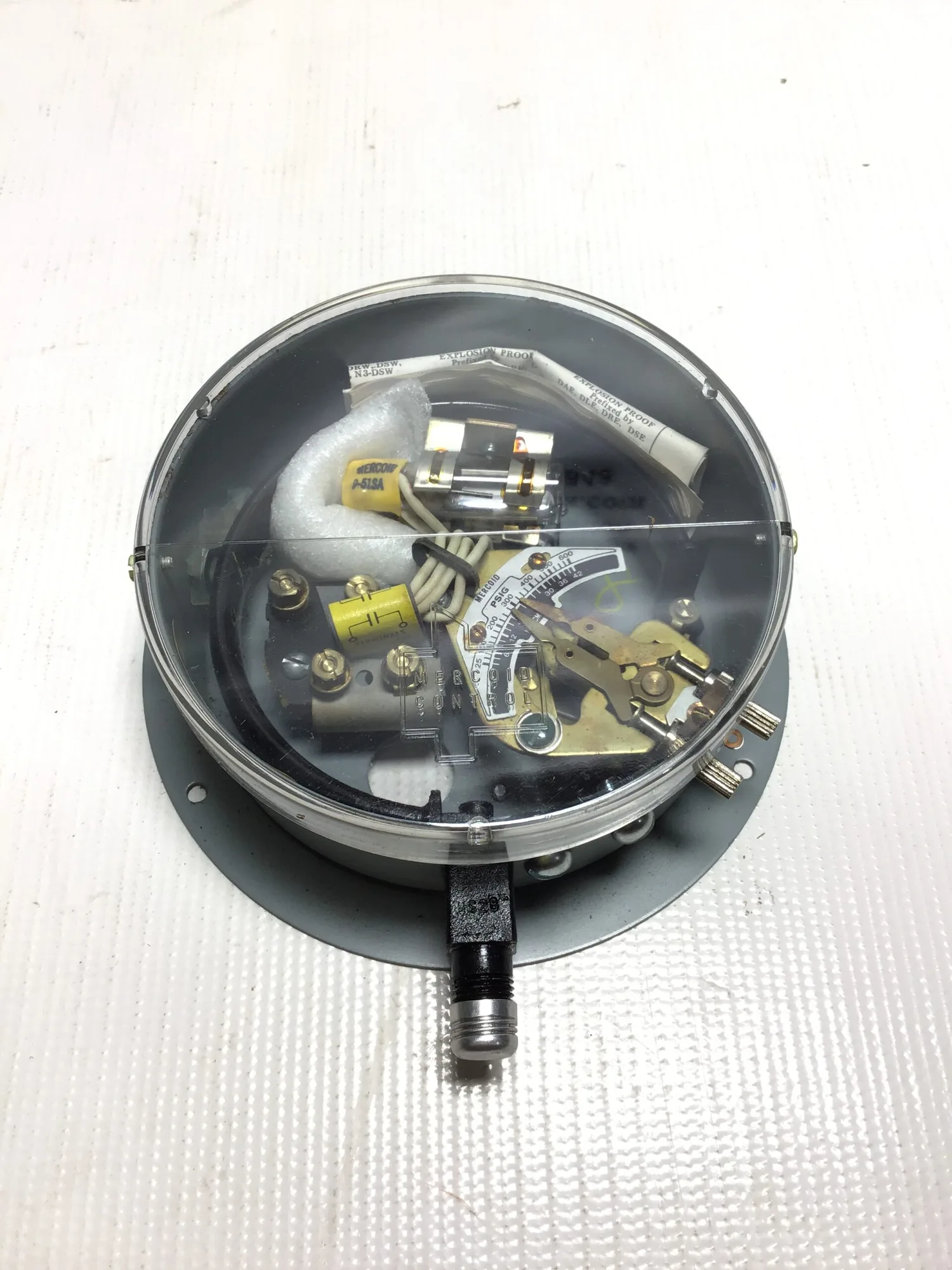 Mercoid Control DA-23-103-103 Pressure Switch 120/240V AC/DC 10/5A 1/2-1/3HP
