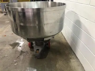 VMI 400L SS Mixer Bowls