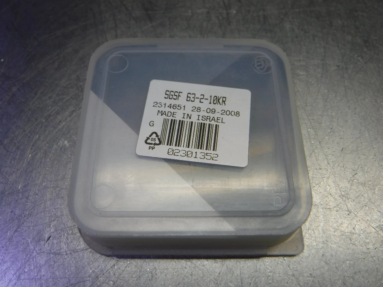 Iscar 0.071-0.106" Indexable Slotting Cutter 10mm Arbor SGSF 63-2-10KR (LOC1175B)