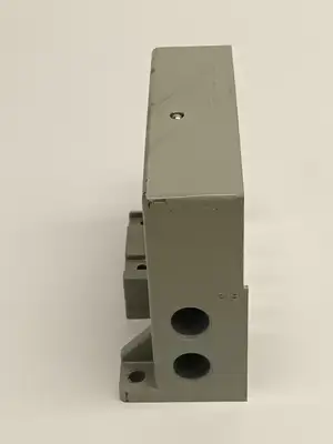 Parker Manifold End Plate H Series - Used