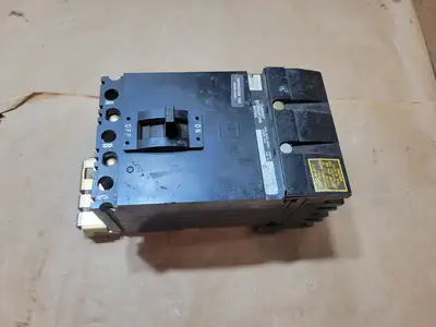 Used SQUARE D FA32100 Switchgears British Columbia CA | Lenmark #1438211