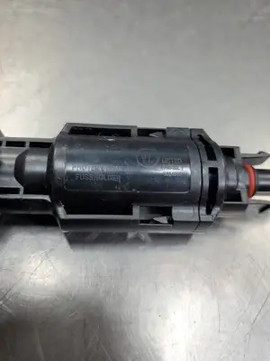 Suncon F4C-38L Photovoltaic FuseHolder, E364333. 4E-2