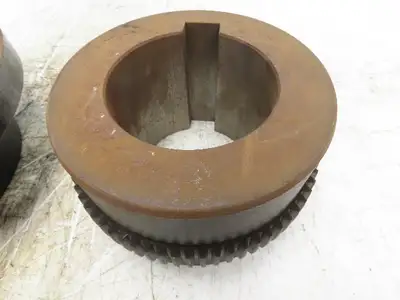 Sier -Bath Vari Crown Flanged Coupling With Flex Hub Size 3-1/2 Bore 3-7/8"