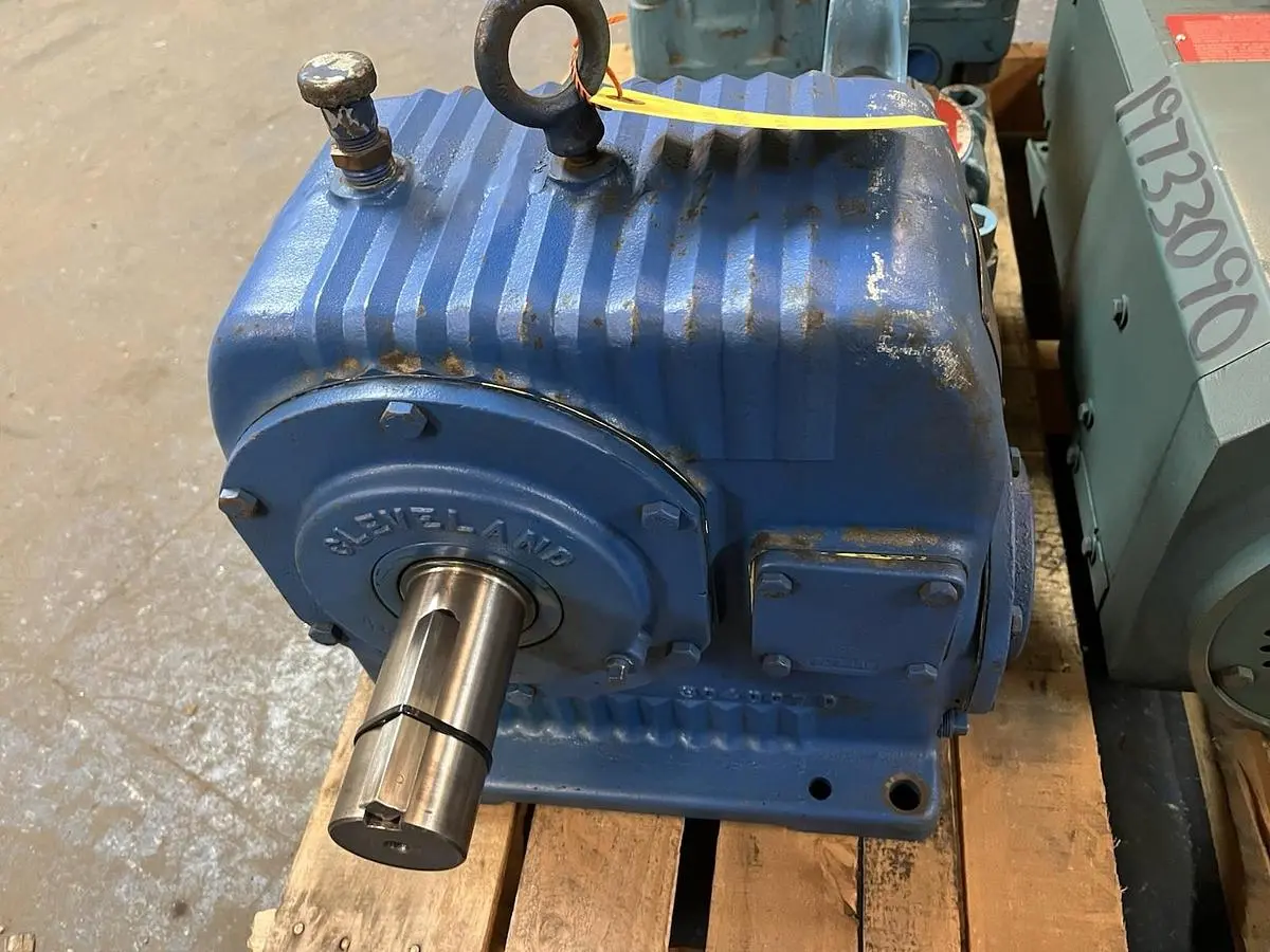 Used CLEVELAND 3040D Speed Reducers | Surplus Asset Holdings #1204360