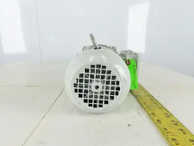 Lenze GST04-2M VBR 071-32 9.1:1 Ratio 230/460V 50/60Hz 155RPM Helical Gear Motor