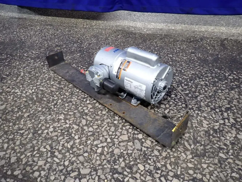 Gast 3/4 Hp Vacuum Pump