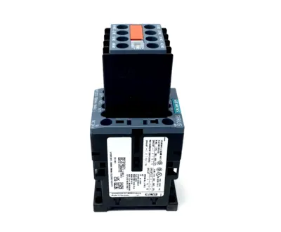 3RT2017-1BB44-3MA0 | Siemens  Contactor 3-Pole 12A 5.5kW, 24V DC Coil 2NO 2NC - New