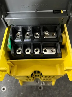 USED FANUC A06B-6096-H106