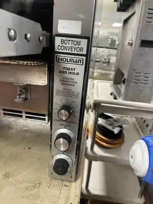 Used Star Used 14" Star DT14 Analog Control Conveyor Toaster 2000 Slices/hr 208V Restaurant Small Appliances Illinois US | Falcon Restaurant Supply #1375301