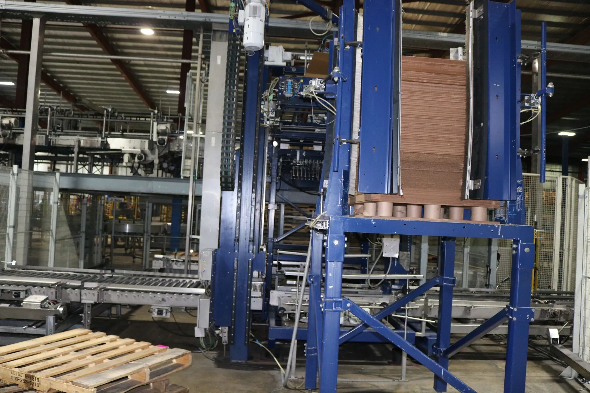USED 2005 KRONES KRONES PRESSANT PALLETIZER 1A