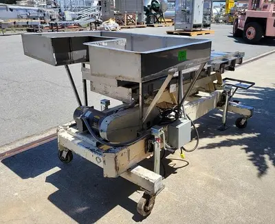 Screen, Vibratory, 17" x 98", S/st, 1 HP, Ball Cleaning #S744031