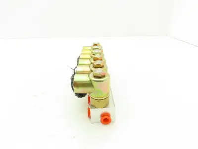 Honeywell Skinner 3121BBA6AVS6 Solenoid 6-Valve Manifold 12VDC 800 PSI 1/8" NPT
