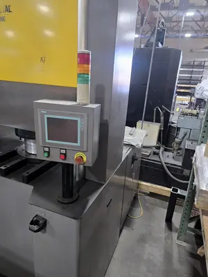 Used 2013 Kennametal EXTRUDE HONE EASY FLOW 200 Hones Illinois US | Machine Tool Bids #1062213