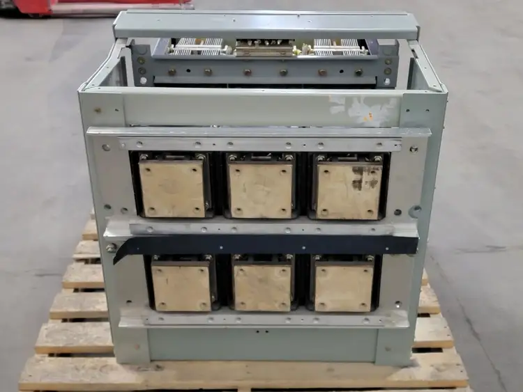 Used GENERAL ELECTRIC TAK94FCB Switchgears British Columbia CA | Lenmark #242305