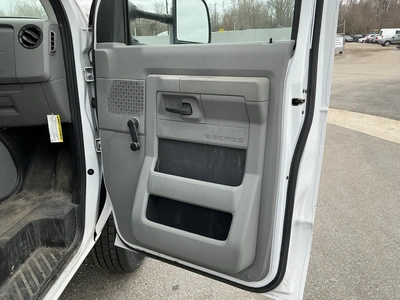 Used 2019 FORD E-350 Box trucks Michigan US | Miedema Asset Management Group #1324118