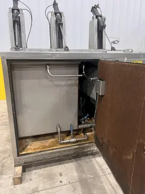 USED LEWIS WR-2524