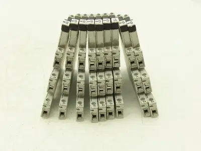 Allen-Bradley 700-HLT1Z Terminal Block Relay 700-TBR24 Ser A 24V Coil Lot of 9