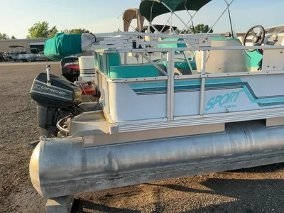 Used 1994 CREST SPORT 18-23 Boats (Misc) Michigan US | Miedema Asset Management Group #1324293