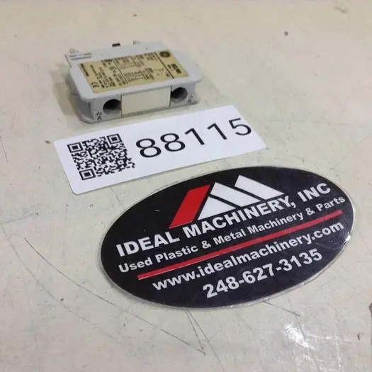 Used GENERAL ELECTRIC / GE BCLF01 PLC Contactors Michigan US | Ideal Machinery #712271