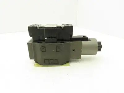 Nachi Hydraulic Directional Control Solenoid Valve 24VDC