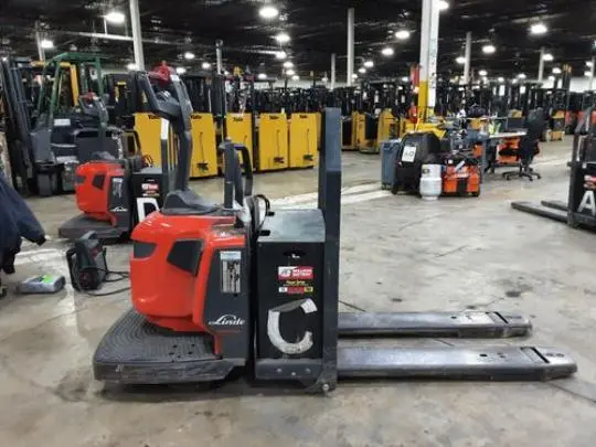 USED 2021 LINDE EWR30