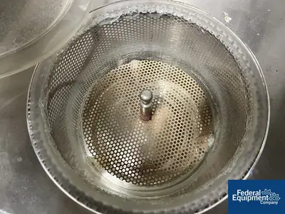 Unknown Portable Vacuum Flask with Pump