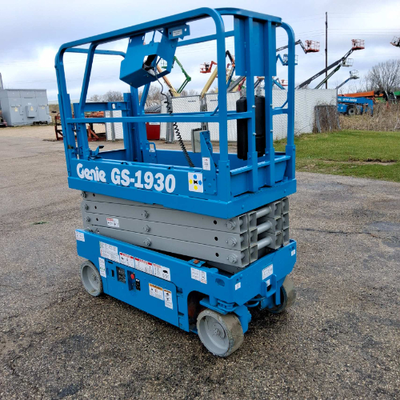 USED 2018 Genie GS-1930