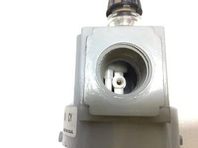 Milton Industries Inc 1031-8 Metal Lubricator Bowl 1/2″ NPT