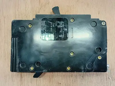 Used SCHNEIDER EDB16020 Switchgears British Columbia CA | Lenmark #1438465