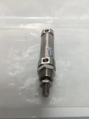 Used NORGREN KM/8025/MF/40 Pneumatic Cylinders Ohio US | Surplus Asset Holdings #1403182