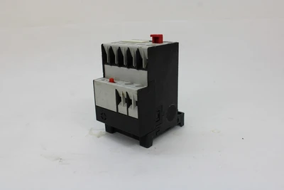USED SIEMENS 3UA7021-1E