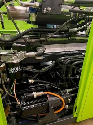 2018 ENGEL Insert 1060H/230 Rotary US Vertical Plastic Injection Molding Machines | JYC MACHINERY (8)