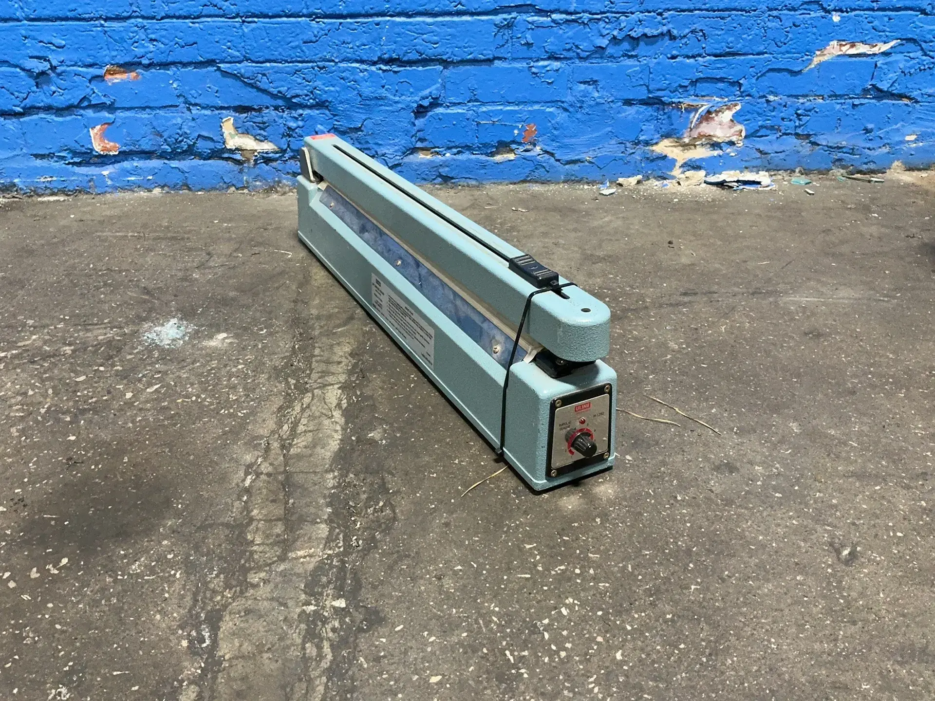 Used ULINE H1252 Miscellaneous Packaging Equipment Ohio US | HGR 24 #1293714